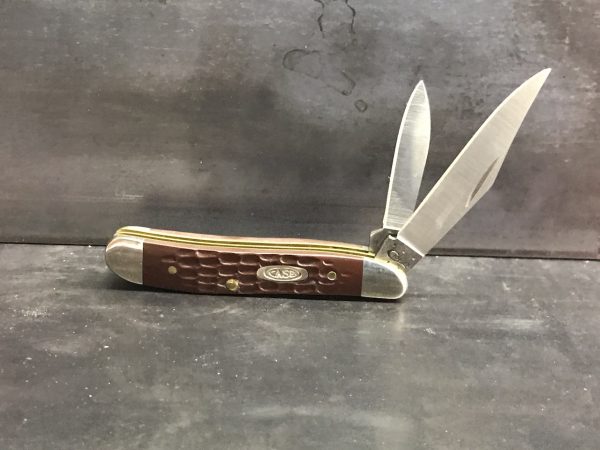 Case Brown Jigged Peanut Pocket Knife 00046